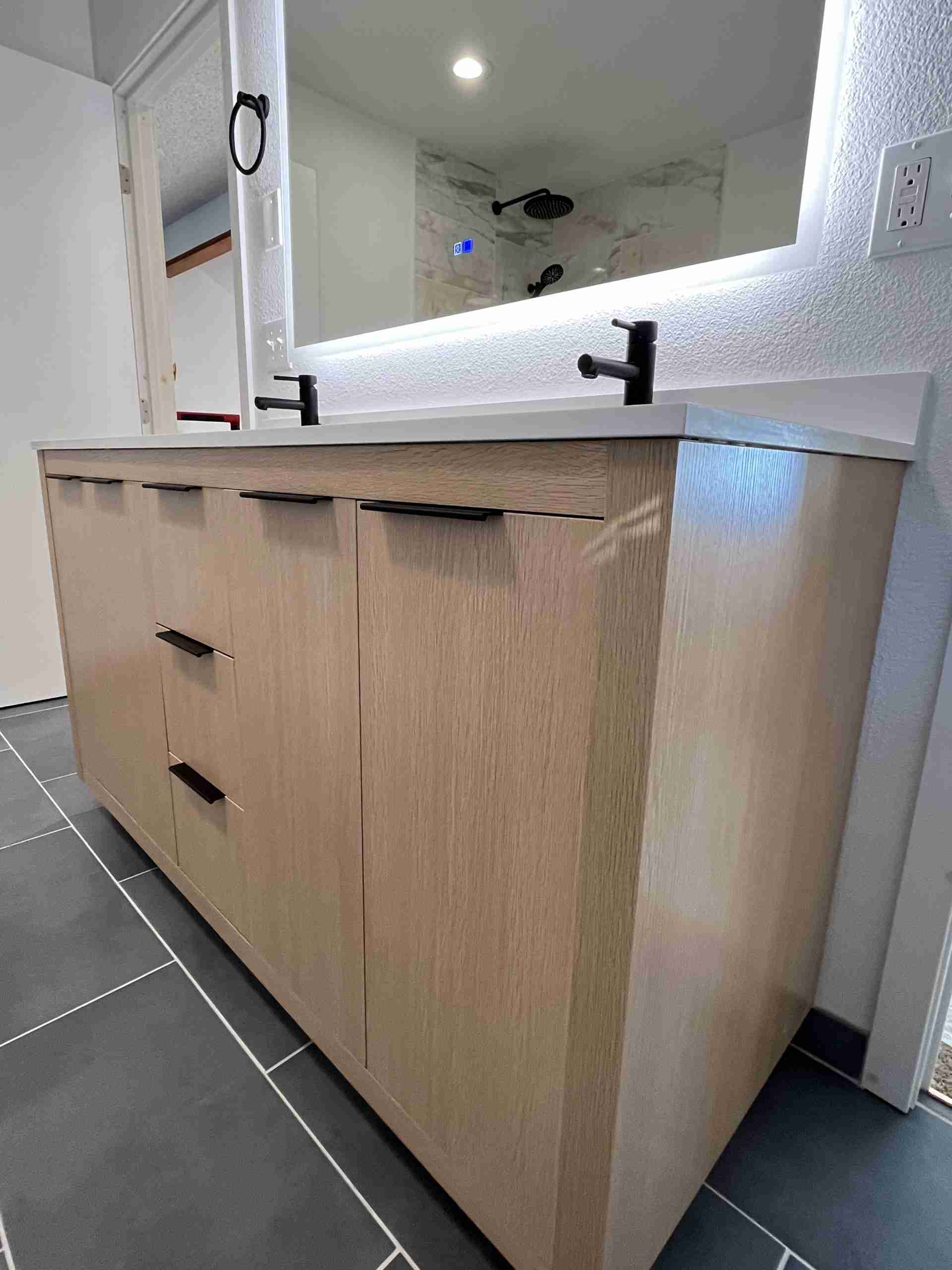 Modern Spa Bathroom - West Tacoma, WA