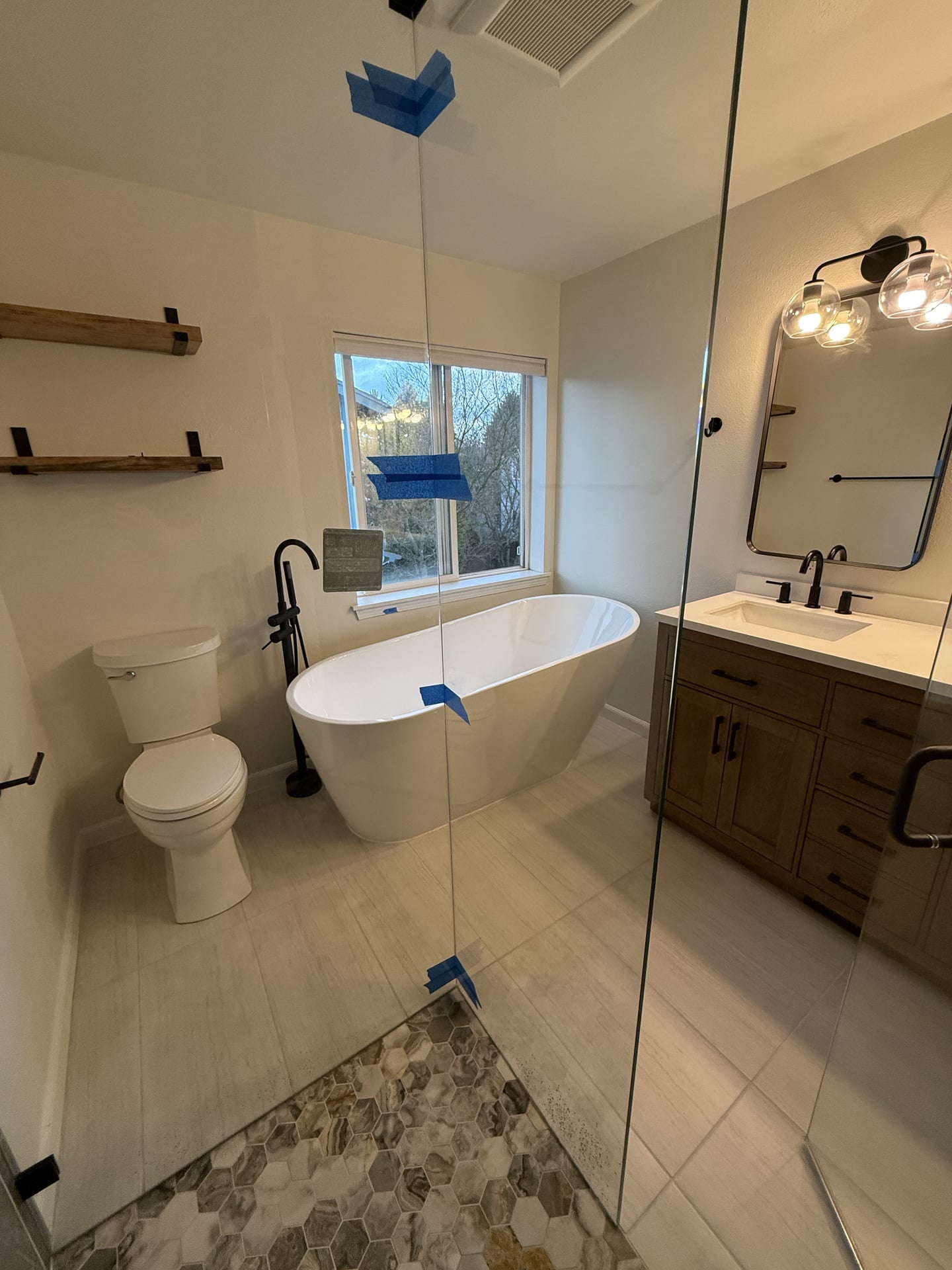 Master Bath with Walk-In Shower & Freestanding Tub - After 11