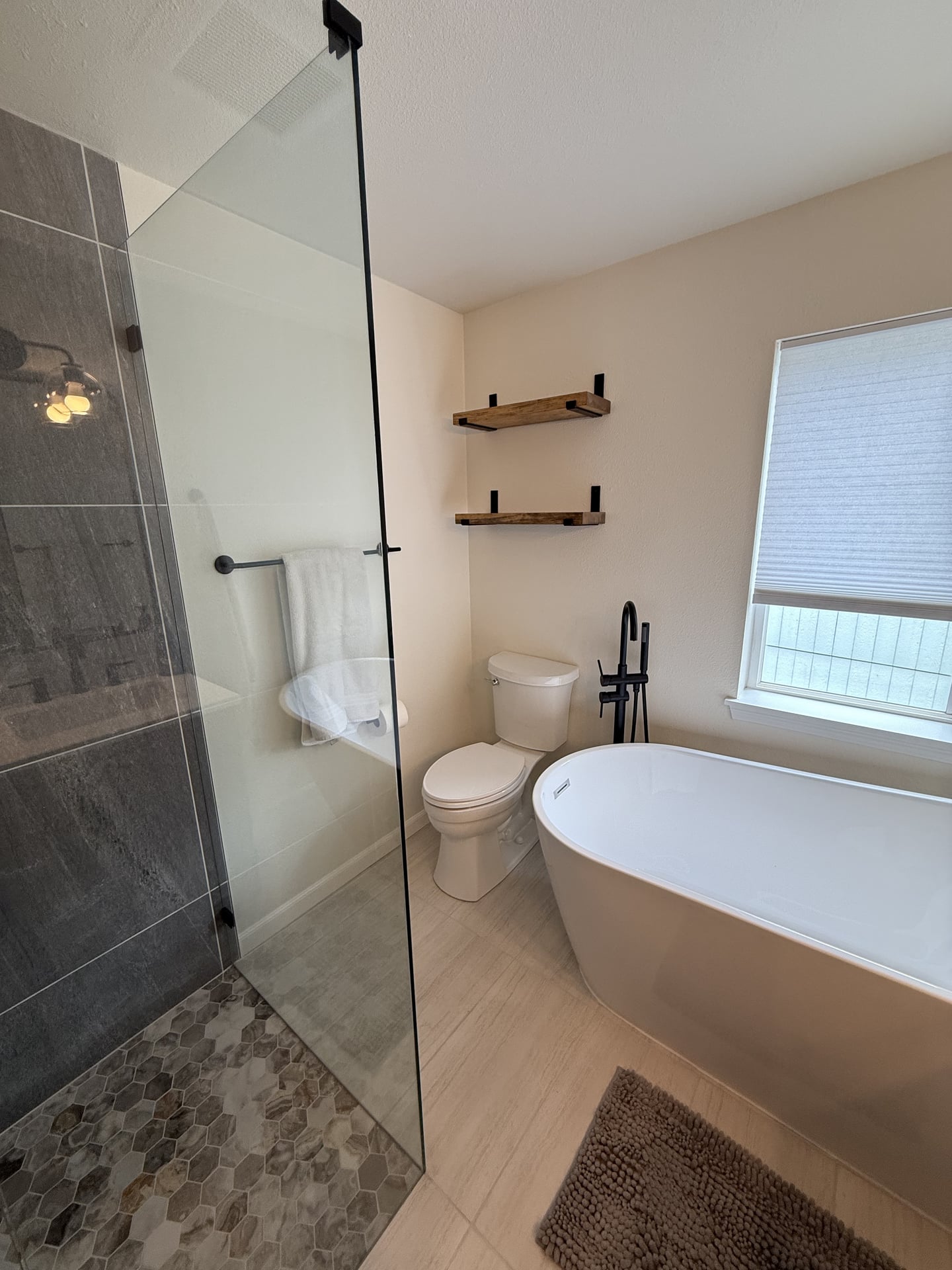 Master Bath with Walk-In Shower & Freestanding Tub - Photo 16