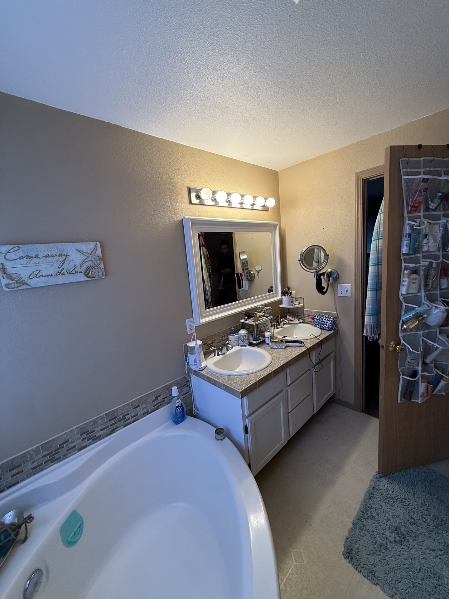 Master Bath with Walk-In Shower & Freestanding Tub - Before 2