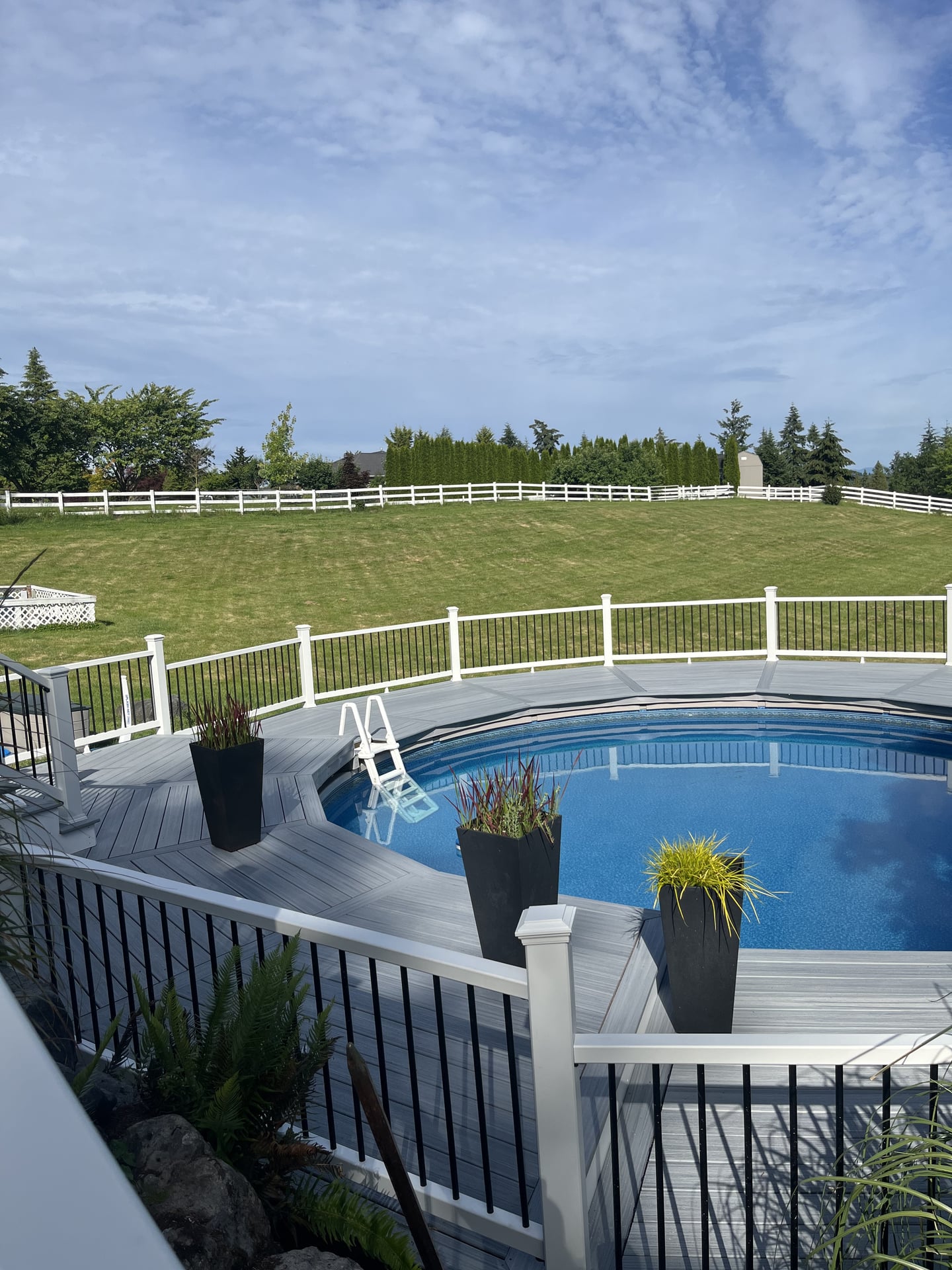 Trex Composite Deck Build - Photo 4