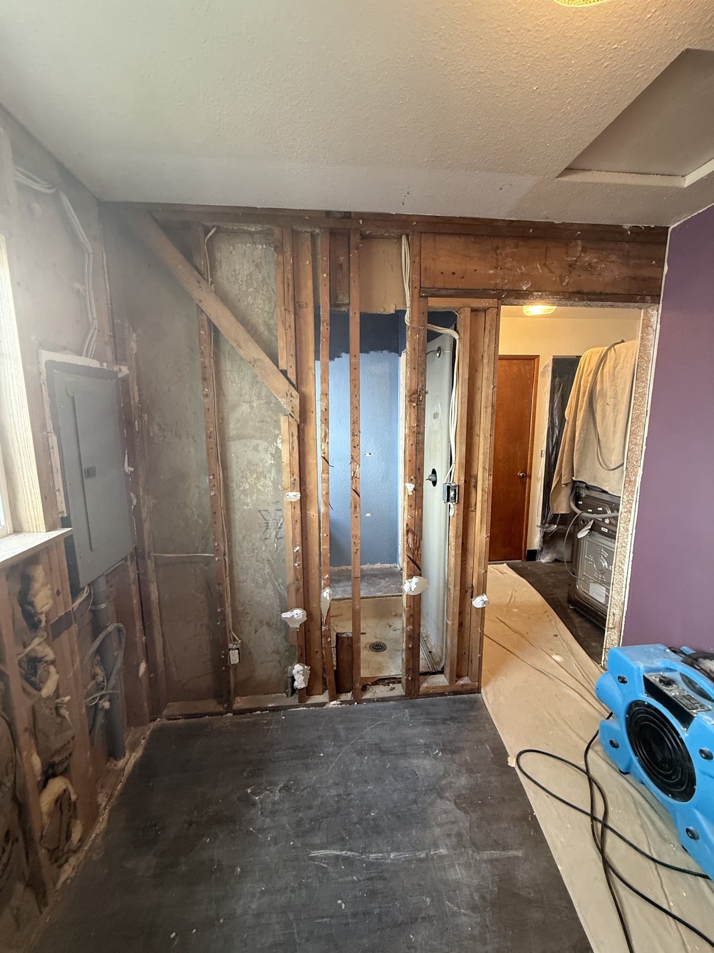 Bathroom & Laundry Room Conversion - Before 4