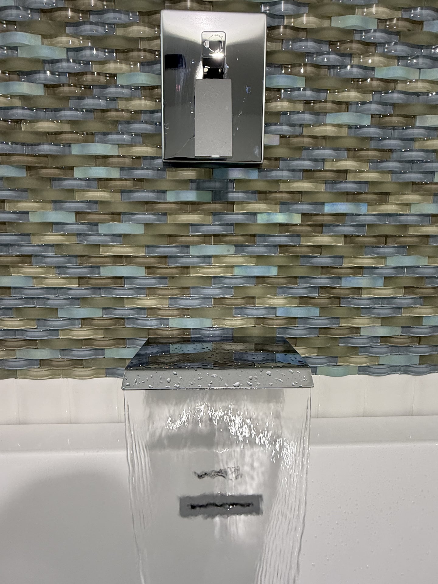 Glass Mosaic Tub Surround - After 1