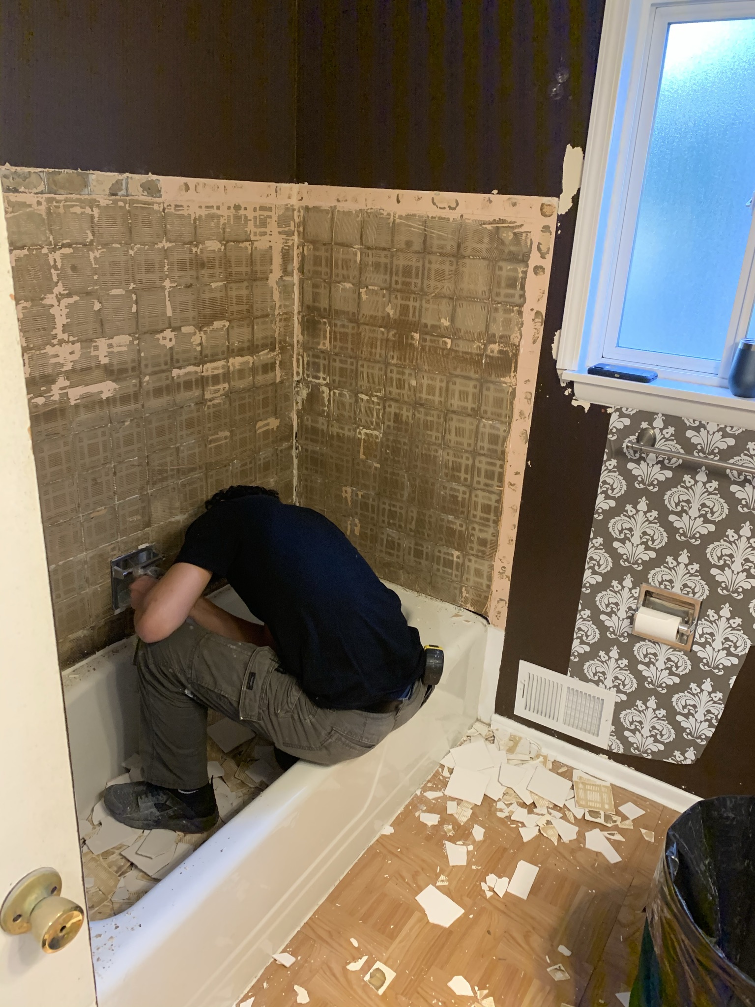 Classic Marble Bathroom - Before 3