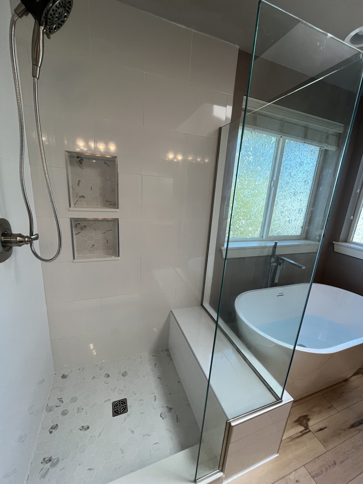 Tan Tile Walk-In Shower - Photo 3