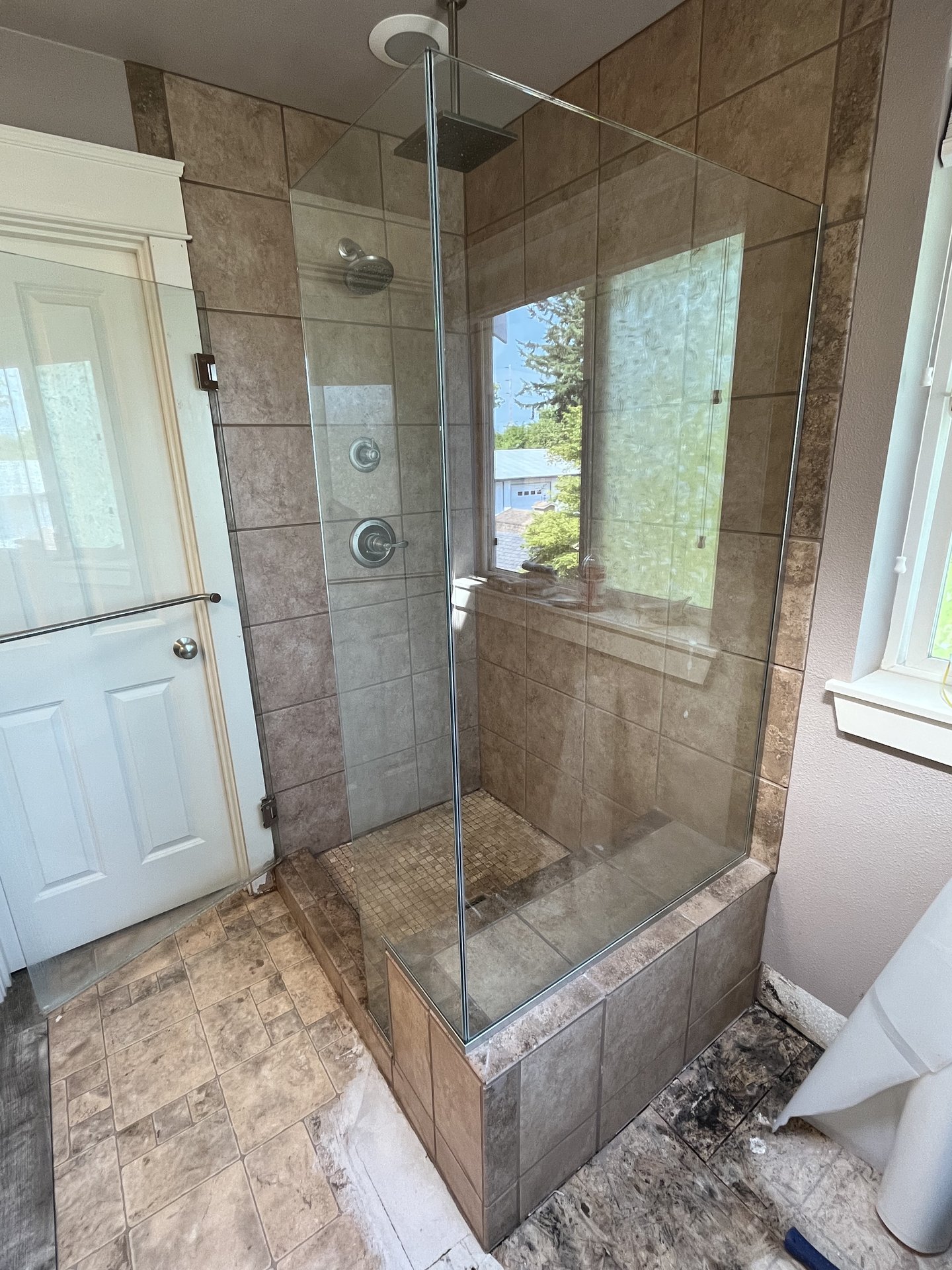 Tan Tile Walk-In Shower - Before 1