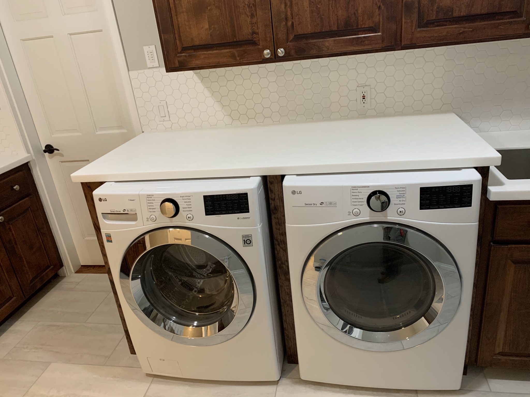 Custom Laundry Room Remodel - Photo 7